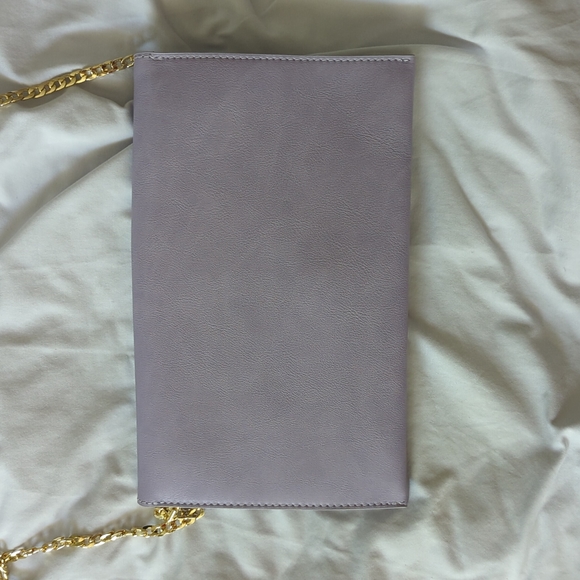 Lilac purple envelope clutch with gold accents and removable chain, NWOT - Picture 6 of 8
